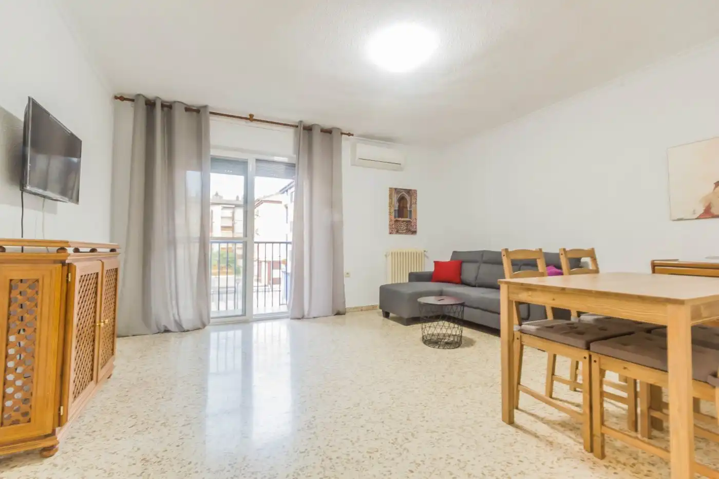 Piso de 85 m² en Granada