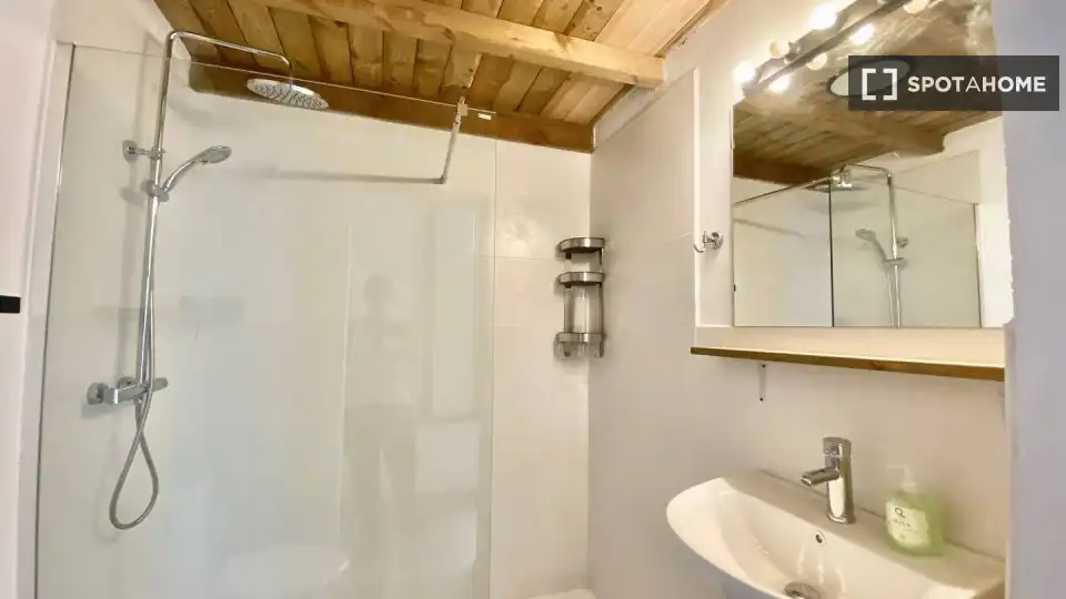 Habitación 86 m², Sevilla
