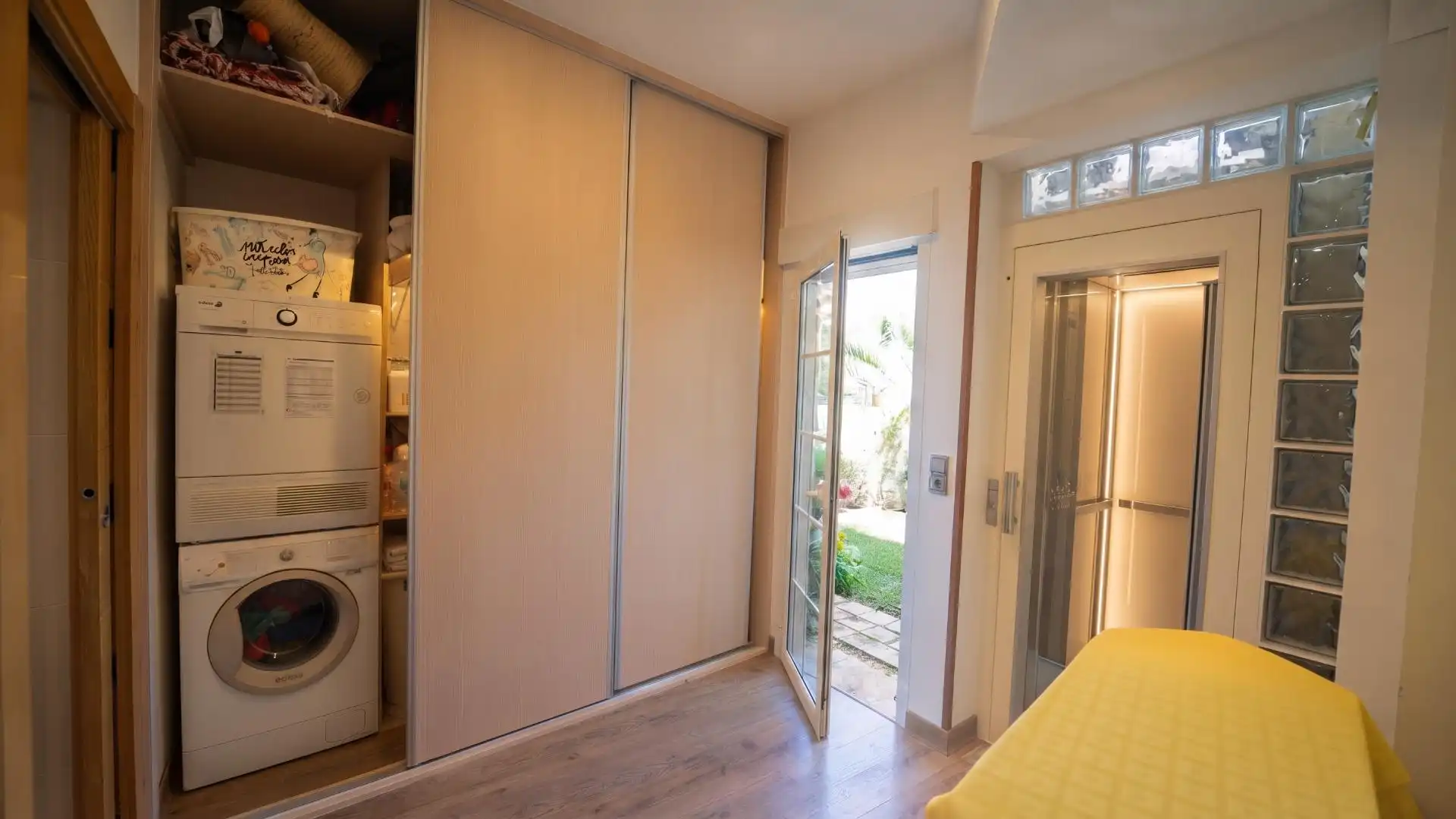 Piso de 350 m² en Huétor Vega