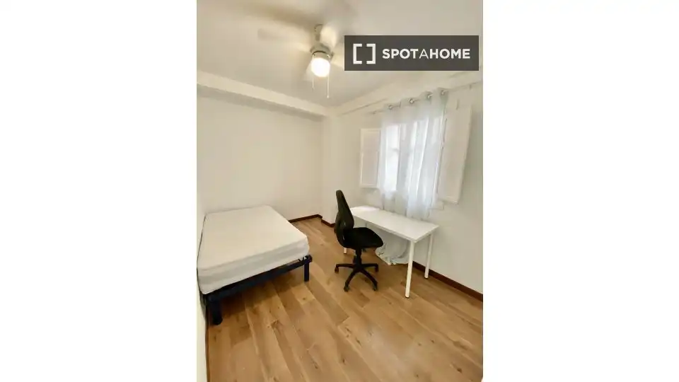 Habitación 98 m², Murcia