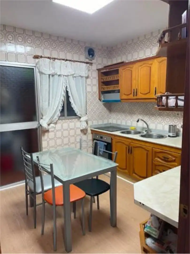 Piso de 90 m² en Almería