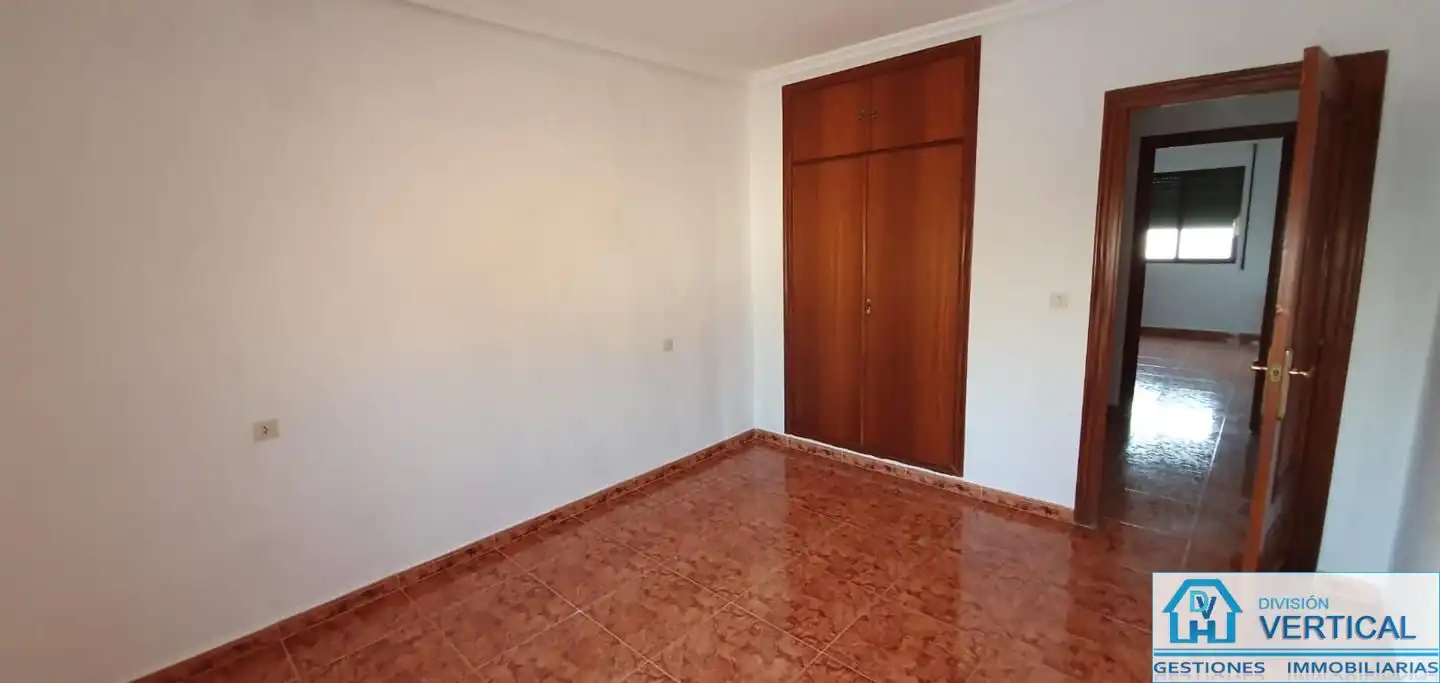 Casa de 630 m² en Riba-roja de Túria