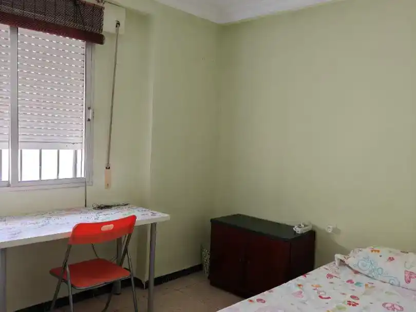 Piso de 80 m² en Sevilla