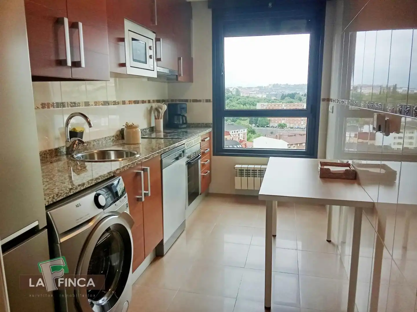 Piso de 106 m² en Oviedo