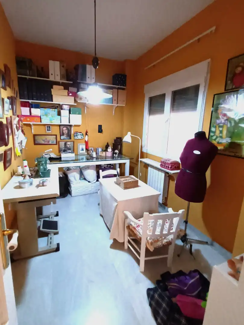 Flat 700 m² in Badajoz