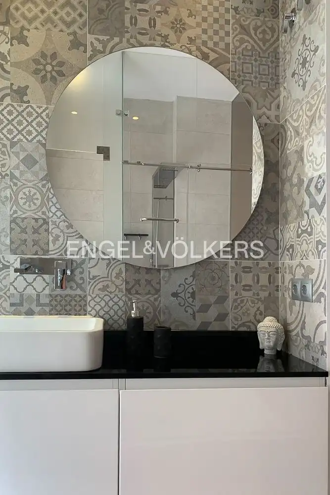 Wohnung 80 m² in Valencia