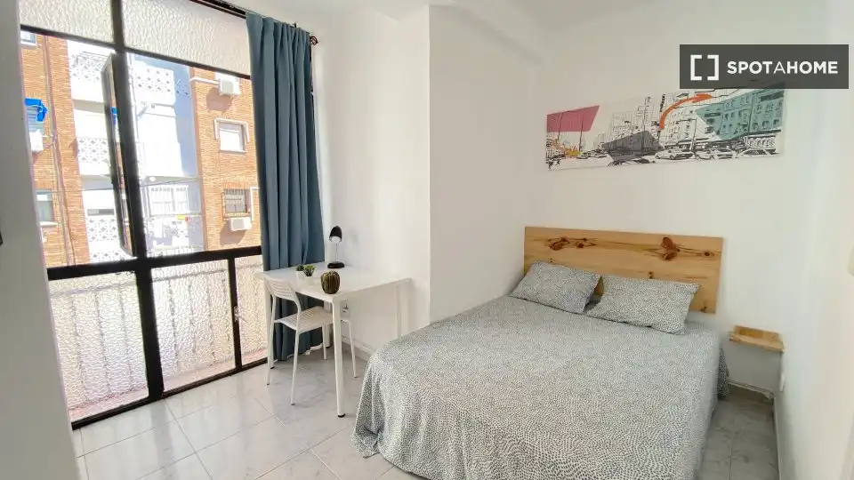 Habitación 86 m², Sevilla