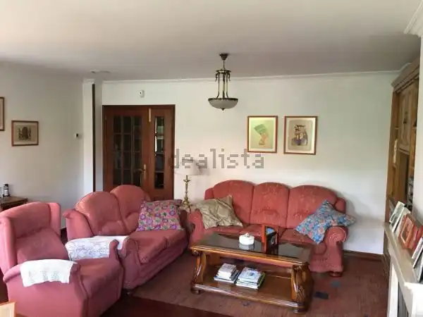 Casa de 325 m² a Santiago de Compostel·la