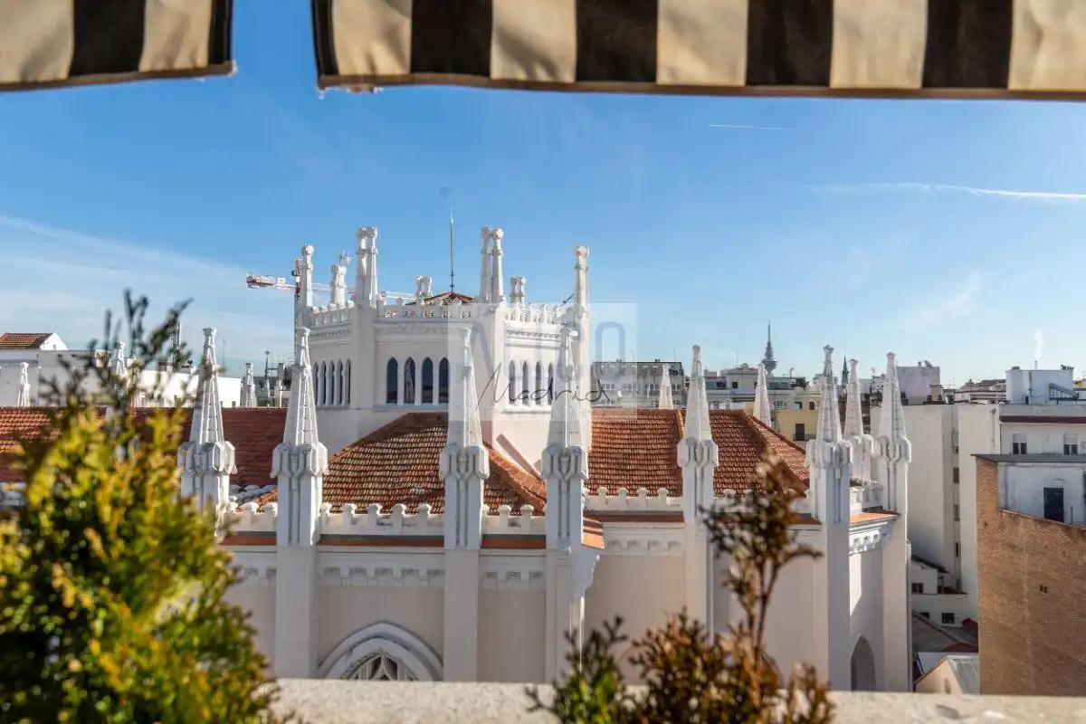 Appartamento 177 m² a Madrid