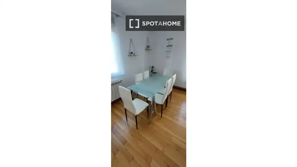Habitación 109 m², Camargo