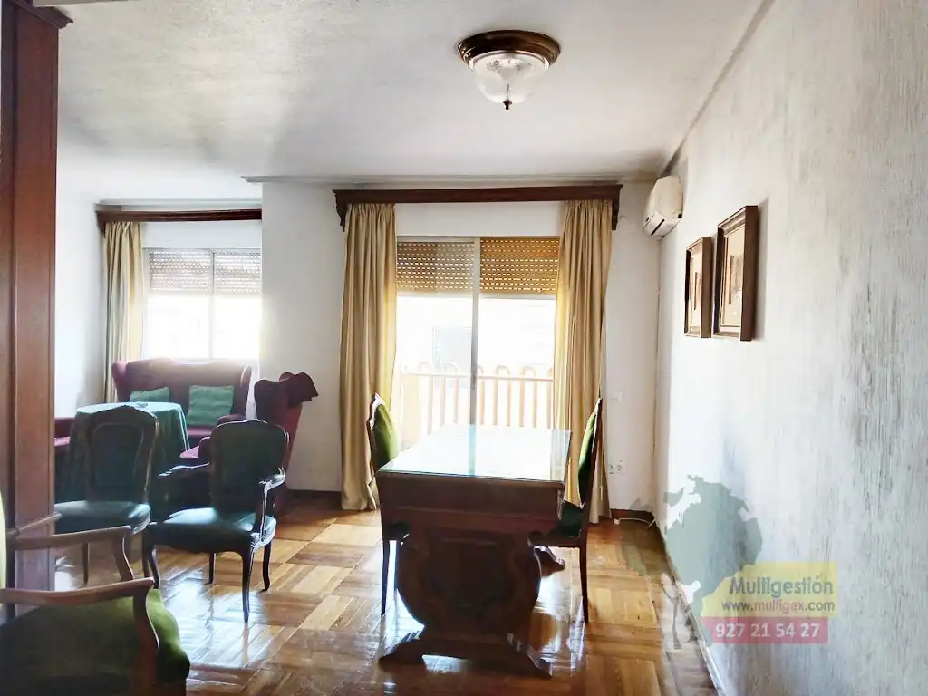 Piso de 114 m² en Cáceres