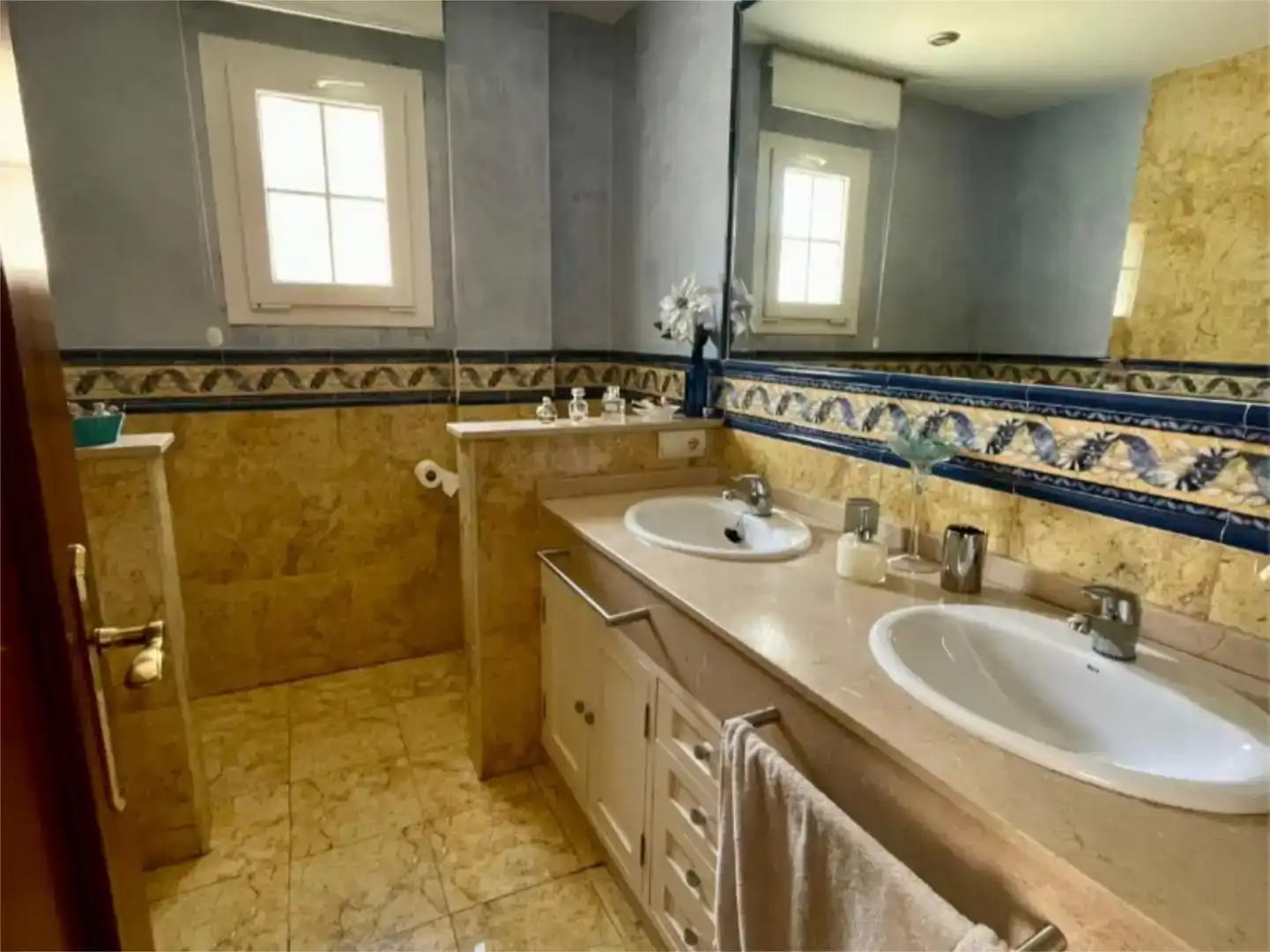 Casa de 169 m² en Algeciras