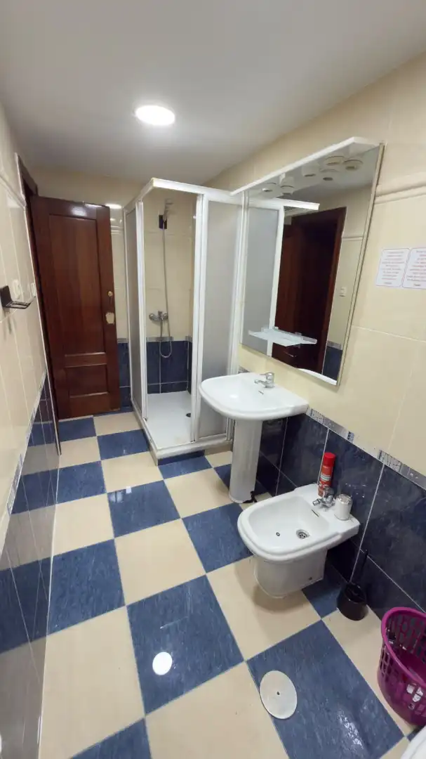 Habitación 108 m², Granada