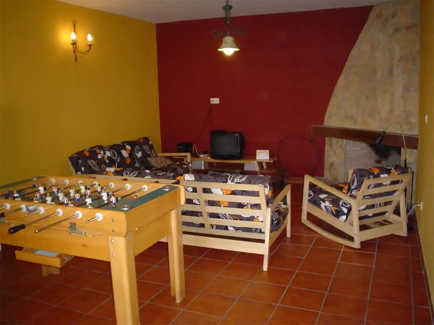 Piso de 350 m² en Orellana de la Sierra