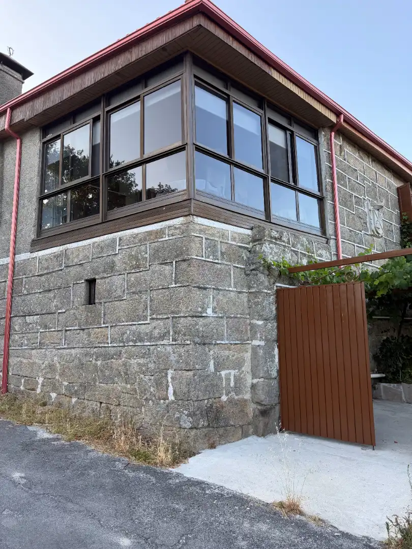 Piso de 585 m² en Baños de Molgas