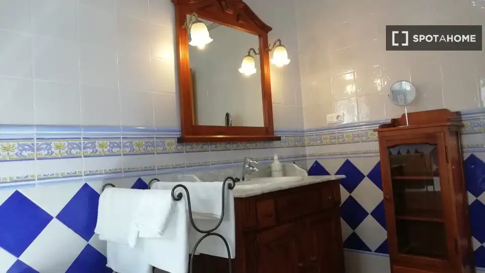 Habitación 20 m², Almería