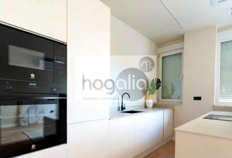 Piso de 68 m² en Sevilla