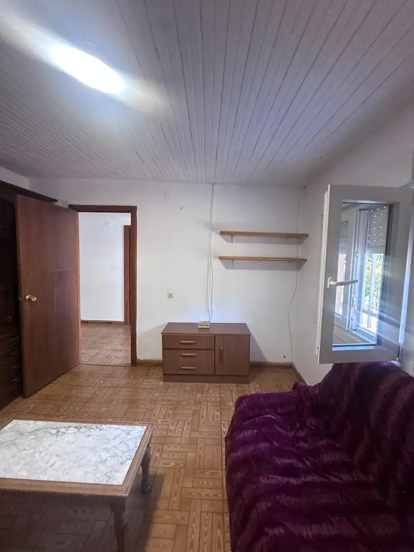 Piso de 95 m² en Parada de Sil
