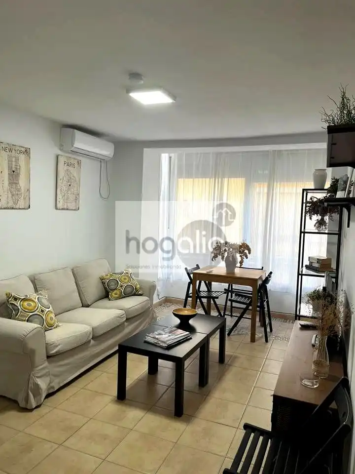Piso de 75 m² en Sevilla