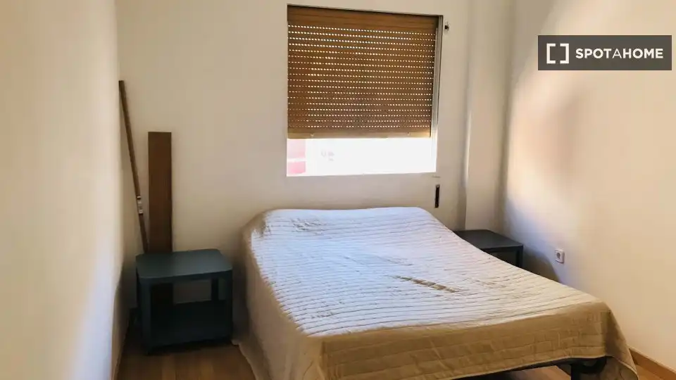 Habitación 75 m², Zaragoza