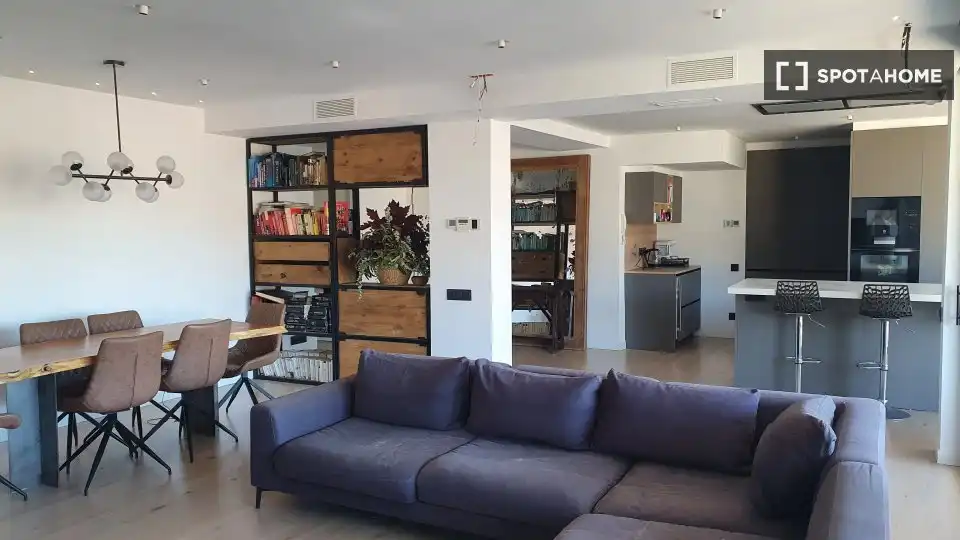 Квартира 200 м² у Барселоні