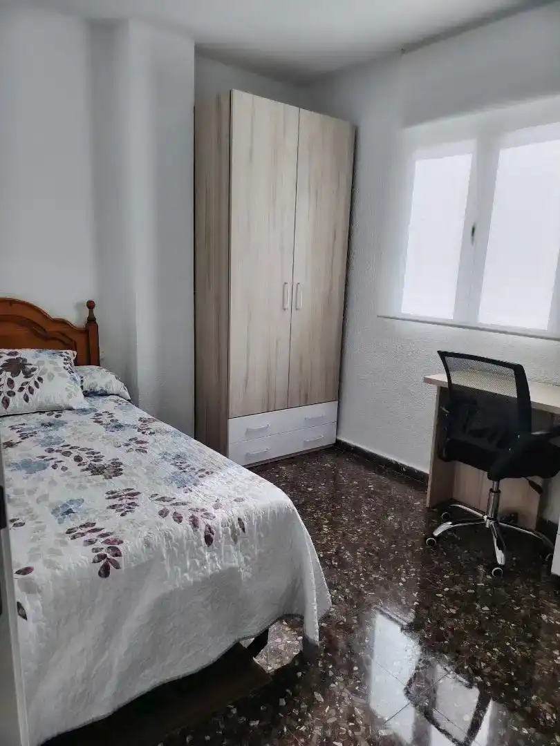 Habitación 90 m², Jaén