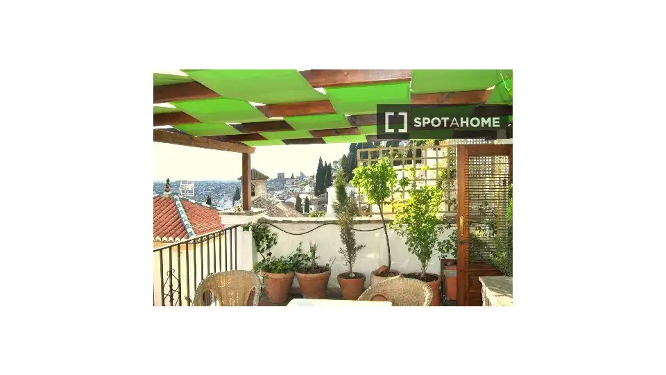 Habitación 25 m², Granada