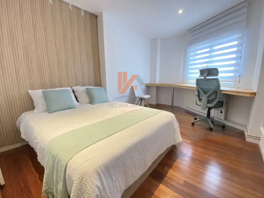Piso de 117 m² en Santiago de Compostela