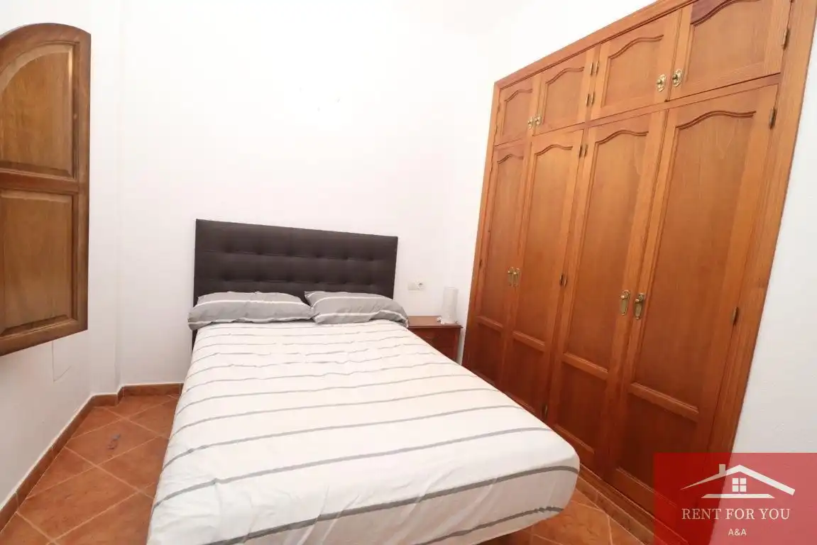 Casa de 110 m² en Alozaina