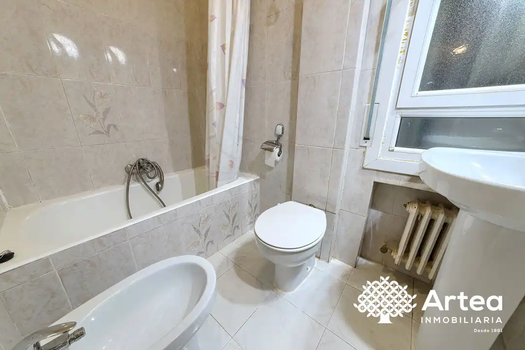 Wohnung 75 m² in Bilbao