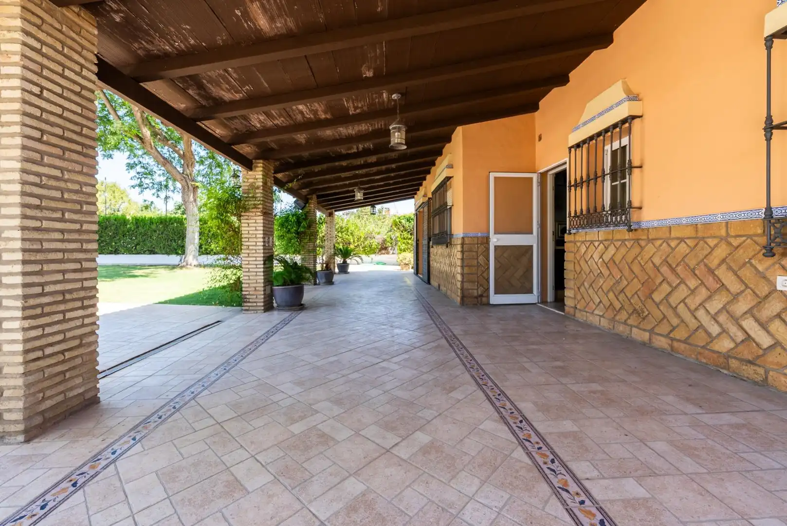 Casa de 150 m² a Palomares del Río