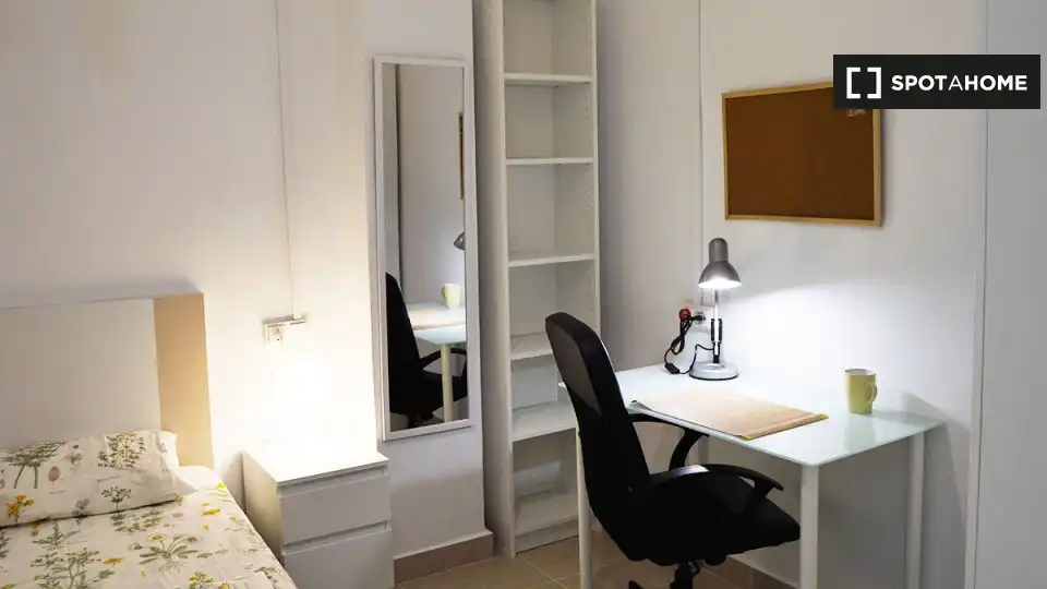 Habitació de lloguer, València