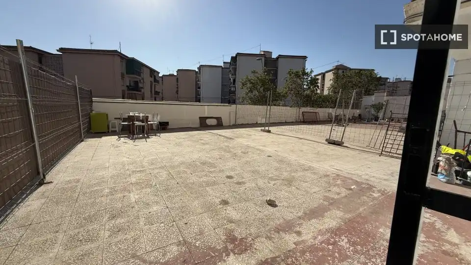 Habitación 81 m², Alicante