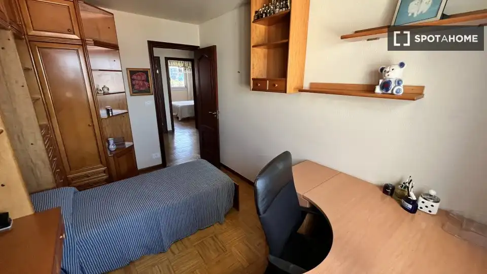 Habitación 138 m², Vigo