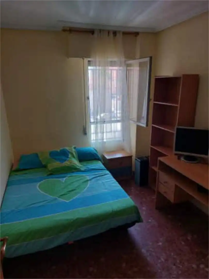 Piso de 80 m² en Almería