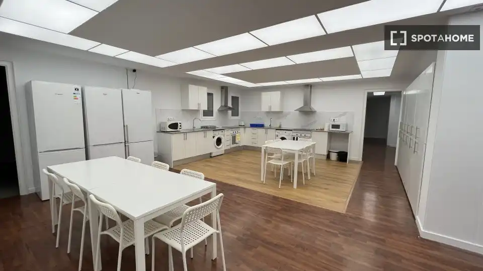 Habitación 290 m², Barcelona
