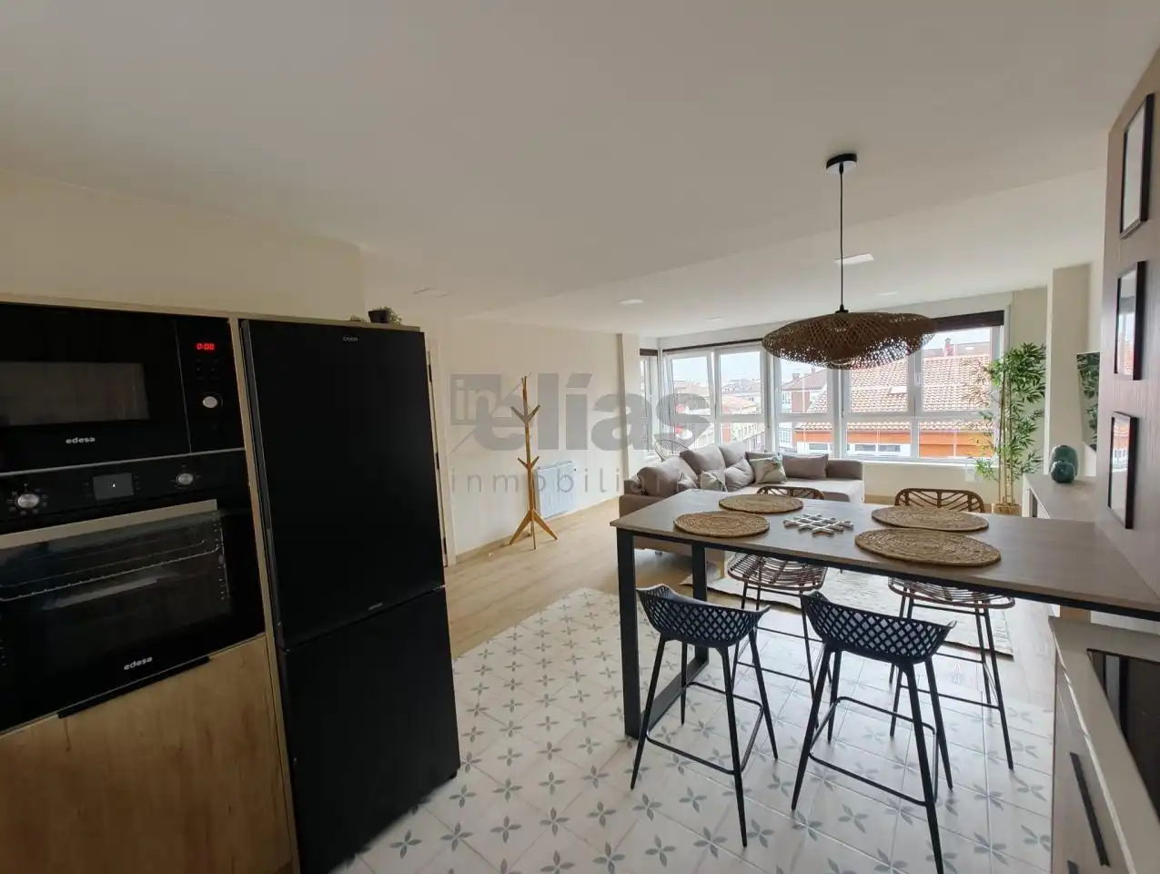 Flat 122 m² in Vimianzo