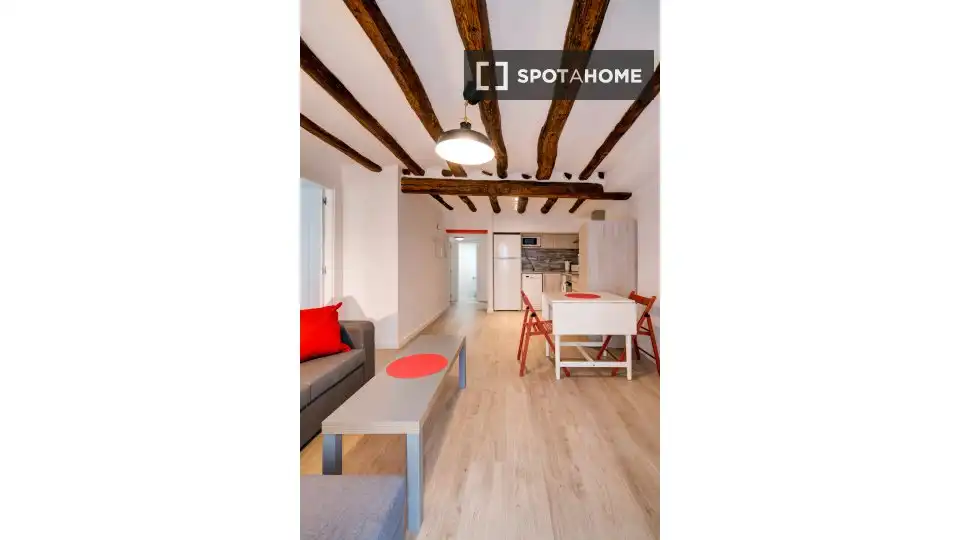 Habitación 63 m², Zaragoza