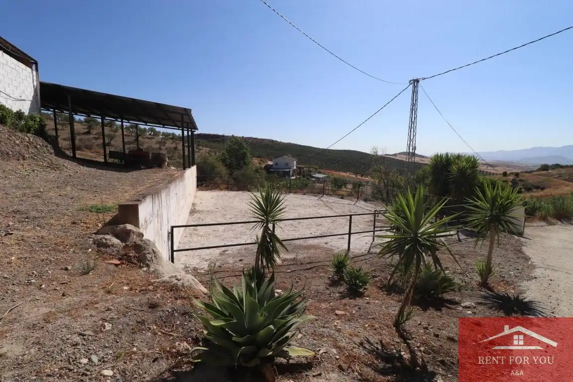 Casa de 110 m² en Alozaina
