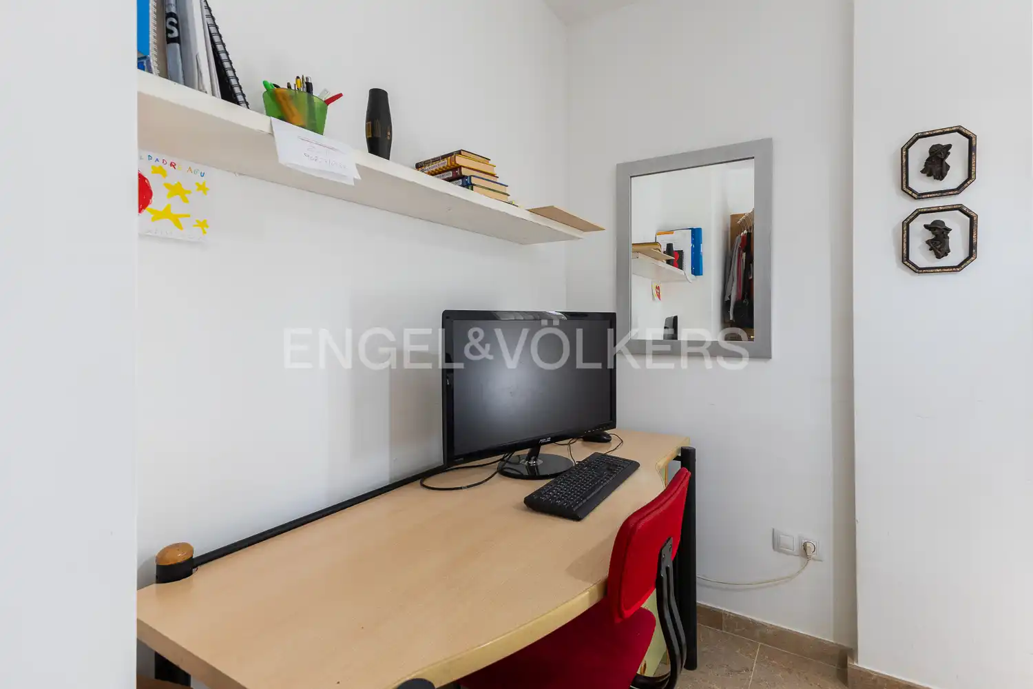 House 230 m² in Chiva