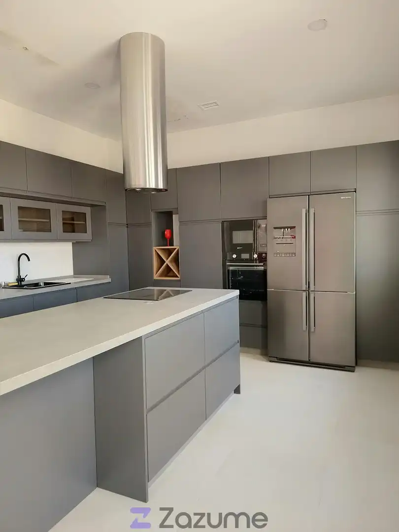 Piso de 161 m² en Espartinas