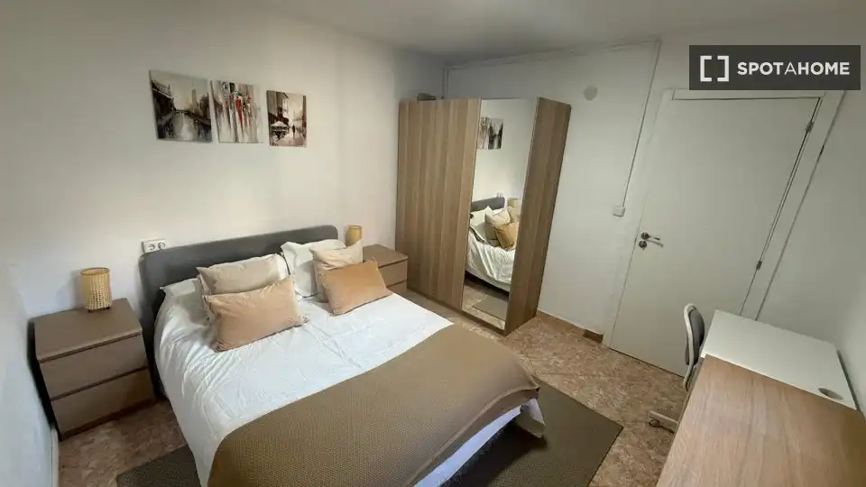 Habitación 90 m², Málaga