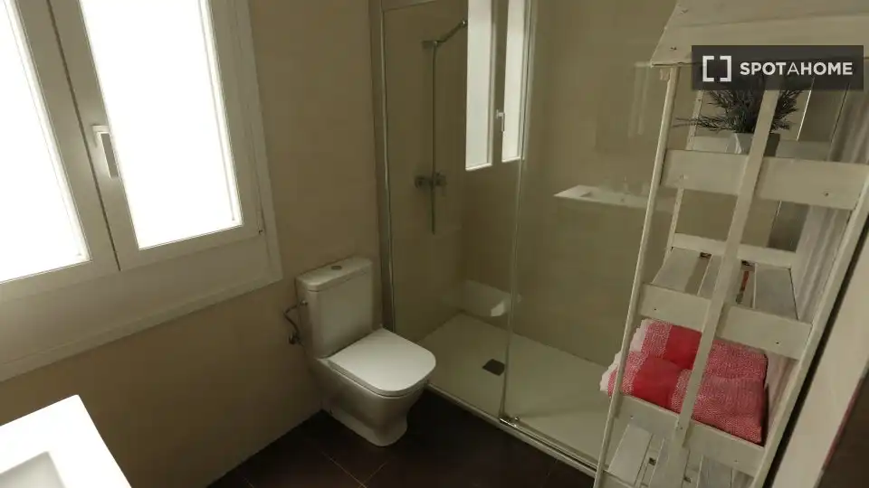 Habitación 138 m², Bilbao