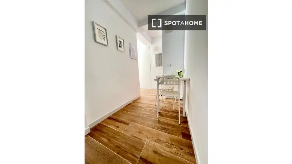 Habitación 81 m², Sevilla