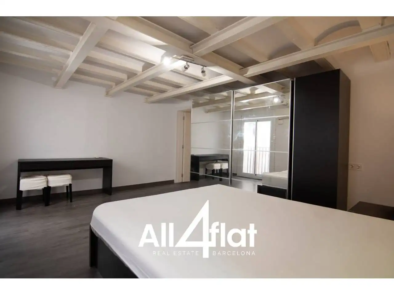 Flat 60 m² in Barcelona