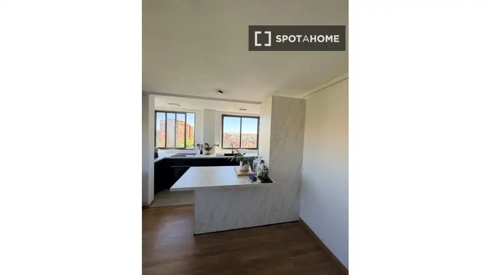 Habitación 90 m², Madrid