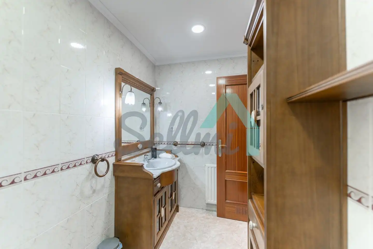 Piso de 80 m² en Oviedo
