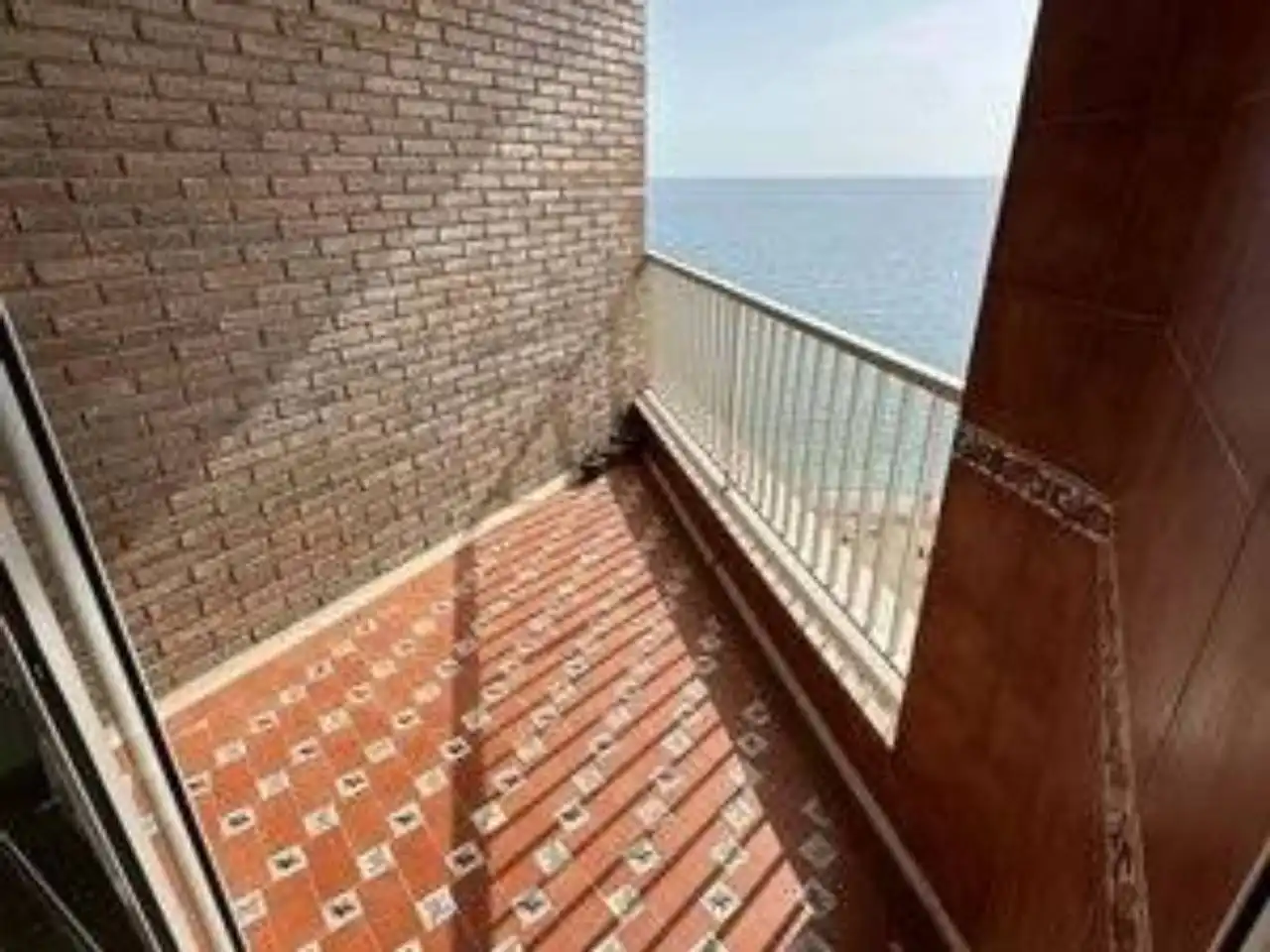 Piso de 90 m² en Almería