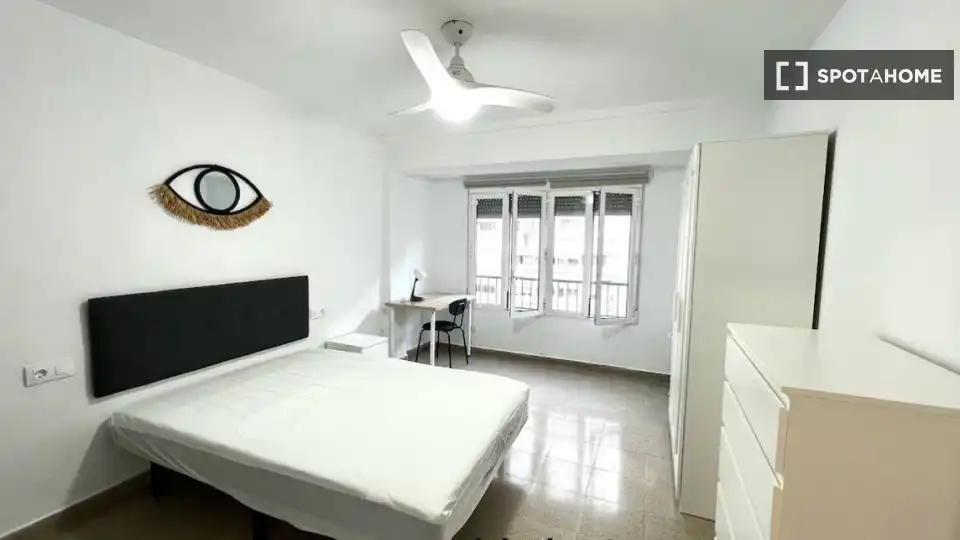 Habitación 200 m², Valencia