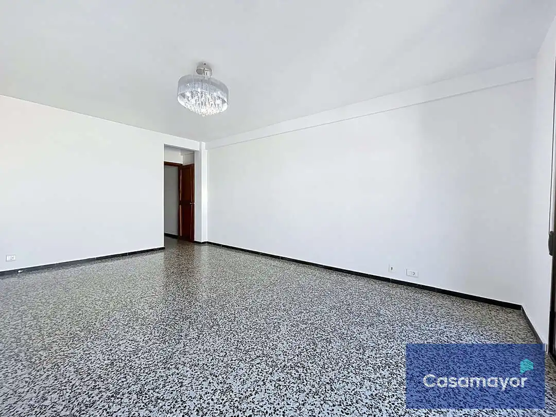 Pis de 104 m² a Alacant